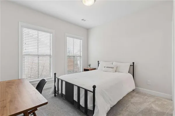 $3,950 | 4217 Deming Circle, Atlanta, GA 30342