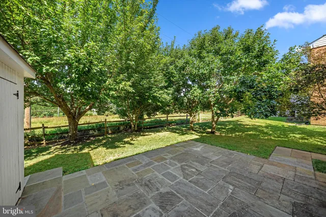 $760,000 | 9329 Bentridge Avenue, Potomac, MD 20854