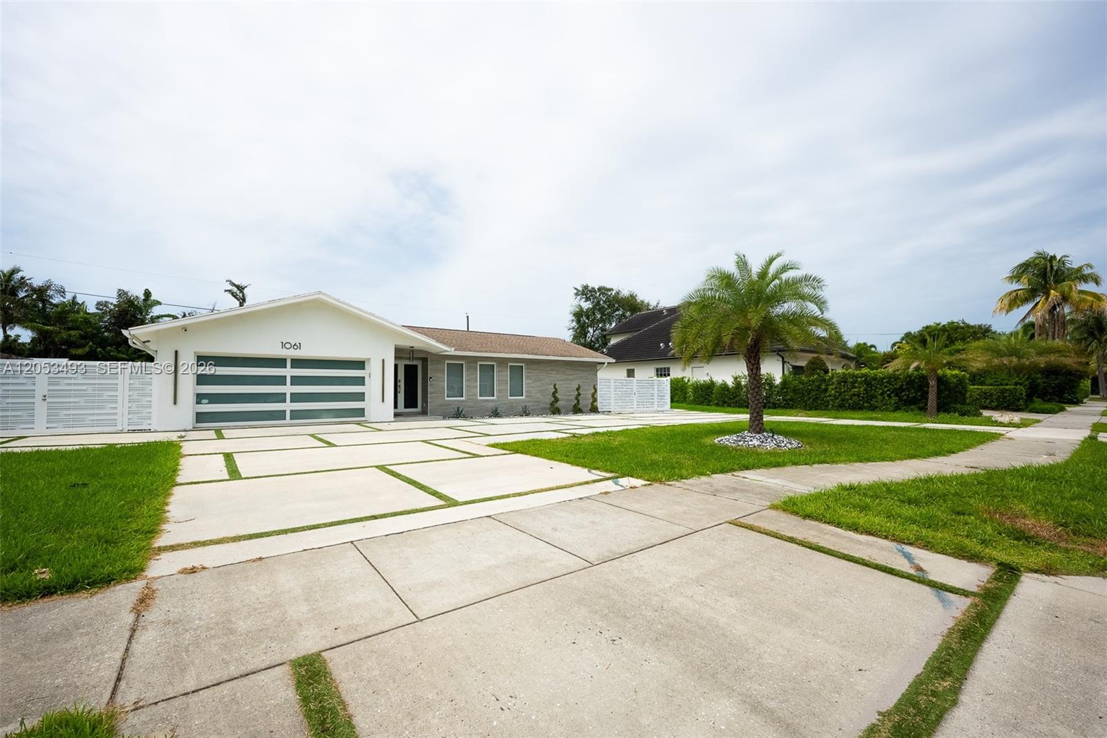 1061 Southwest 18th Street Boca Raton, FL 33486 - Photo 2 of 20