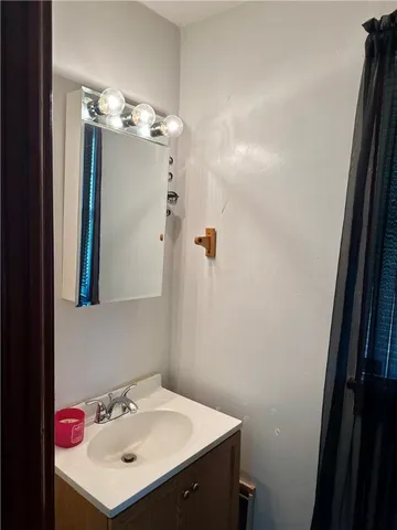 $134,900 | 160 Sawyer Street, Rochester, NY 14619