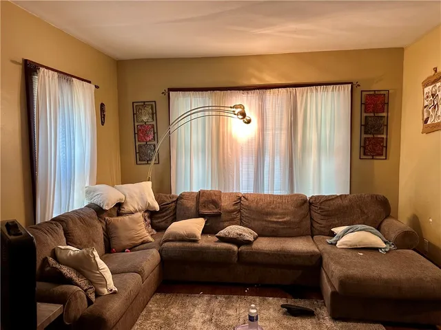 $134,900 | 160 Sawyer Street, Rochester, NY 14619