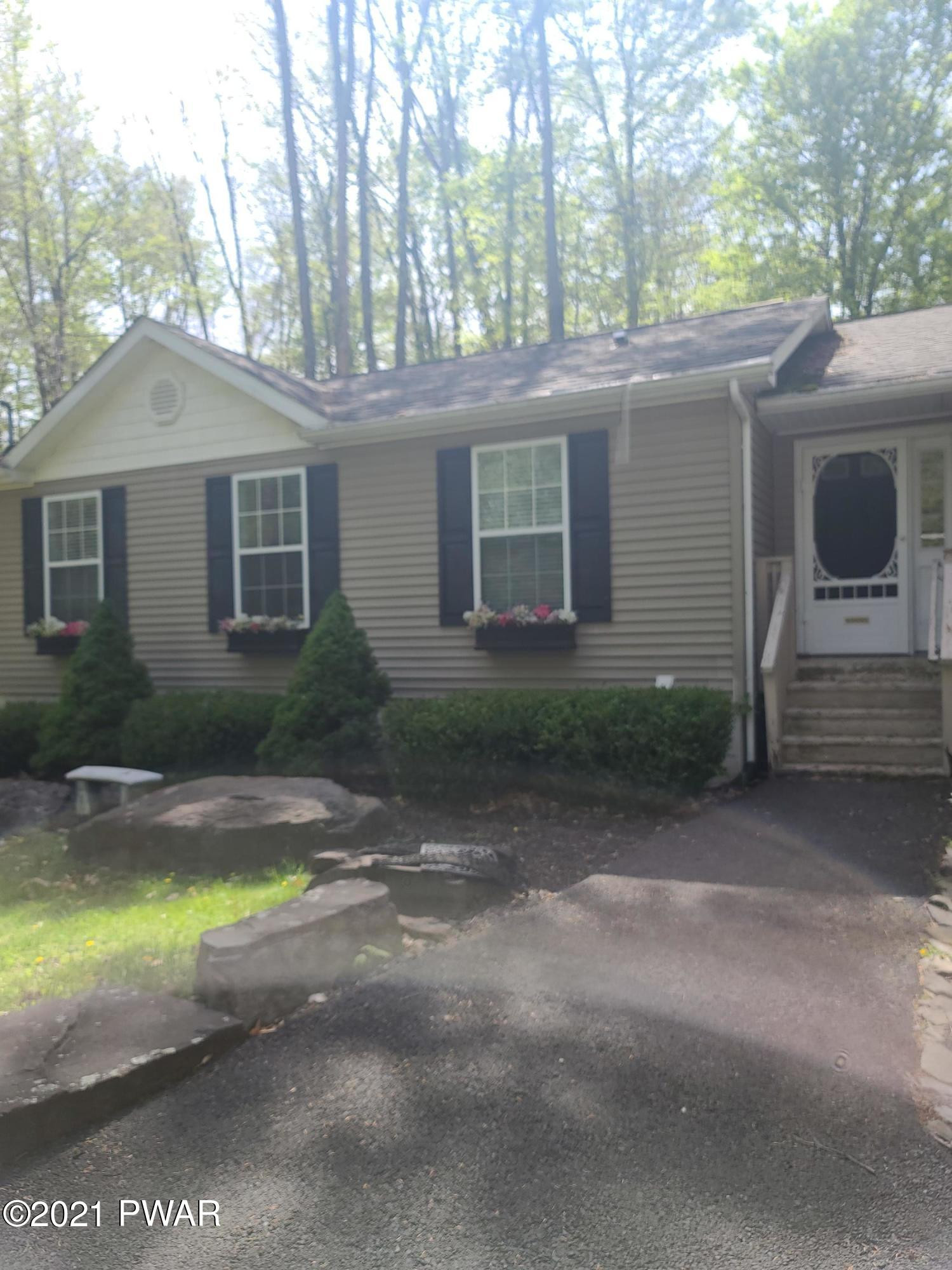 112 Lake View Road Greentown, PA 18426 - Photo 10 of 63