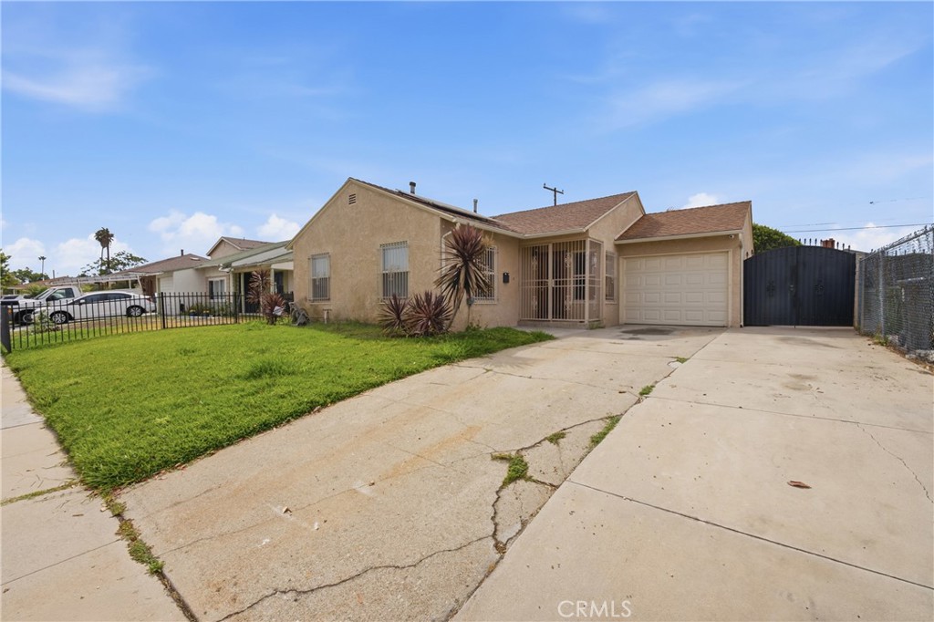 2412 West Tichenor Street Compton, CA 90220 - Photo 2 of 30