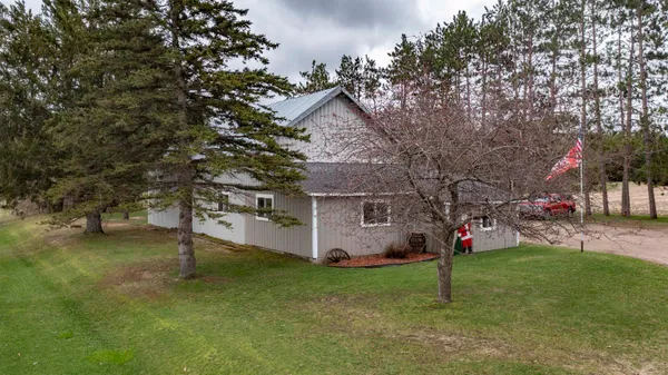 $330,900 | E2927 County Rd GG, Iola, WI 54945