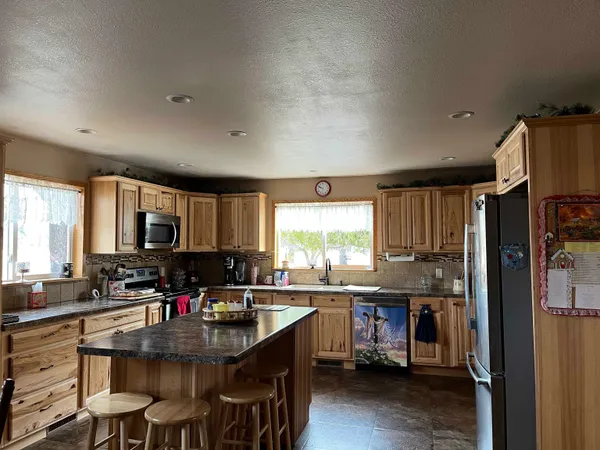 $345,900 | E2927 County Rd GG, Iola, WI 54945