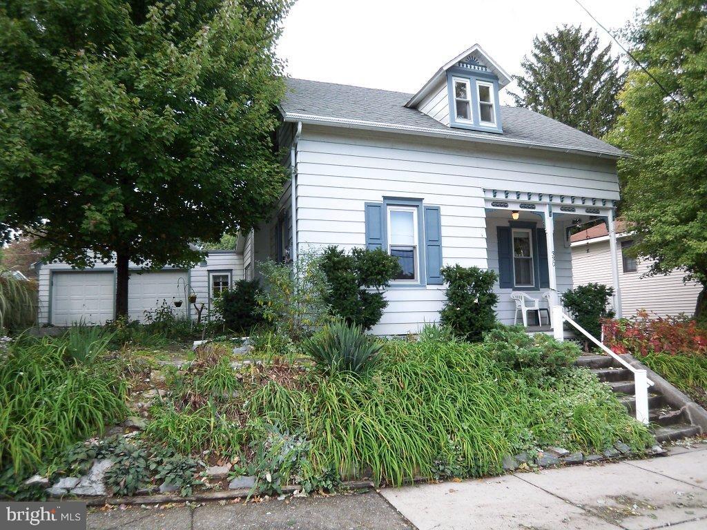 330 North Cedar Street Lititz, PA 17543 - Photo 1 of 20 Gallery Image 1