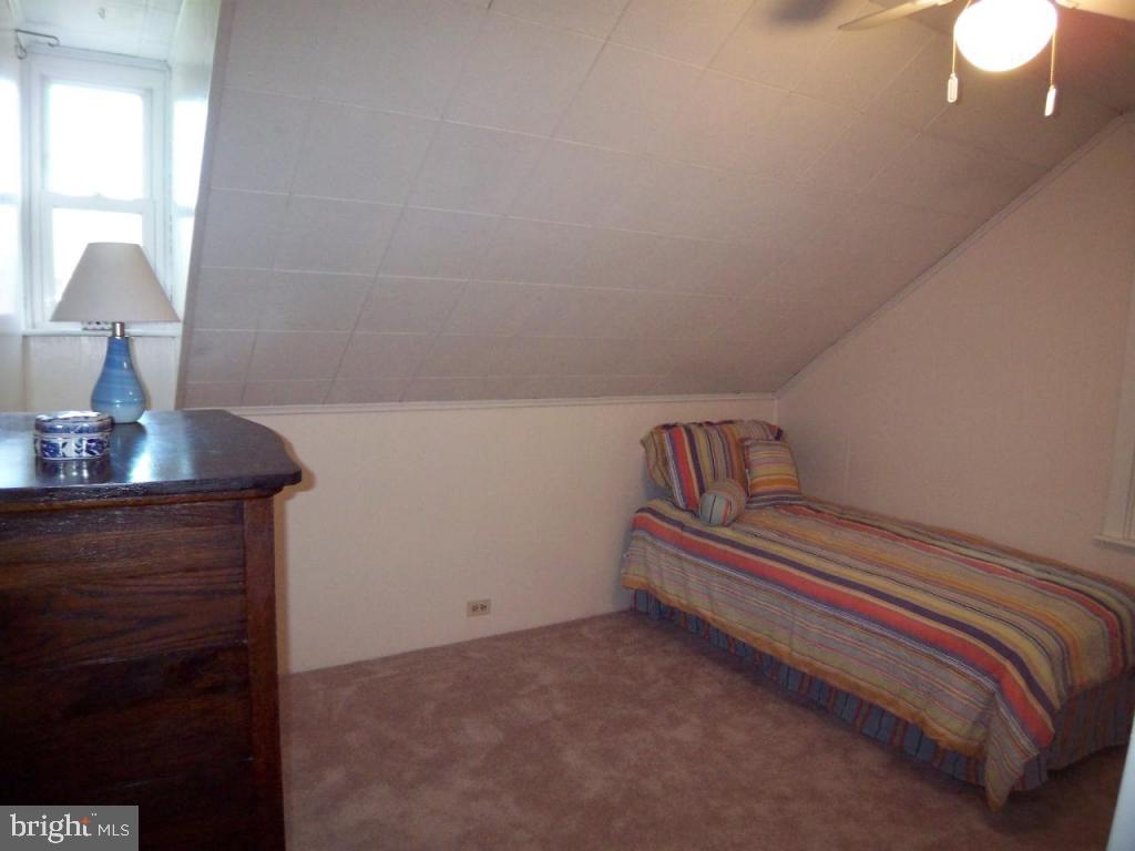 330 North Cedar Street Lititz, PA 17543 - Photo 12 of 20 Gallery Image 12