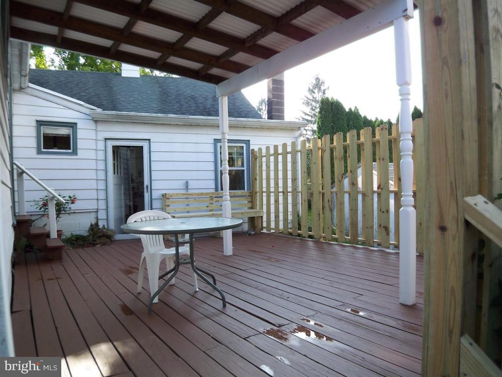 330 North Cedar Street Lititz, PA 17543 - Photo 19 of 20 Gallery Image 19