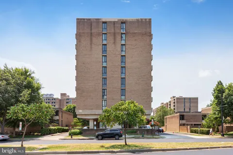 $45,000 | 1250 4th Street Southwest, Unit L15, Washington, DC 20024