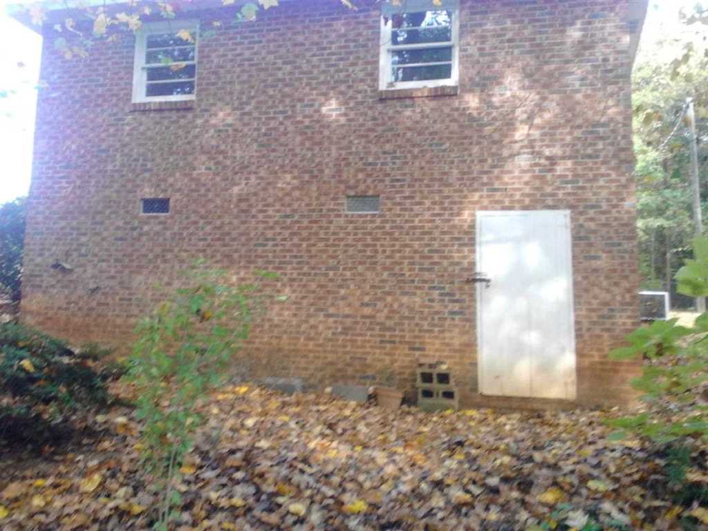 112 Lynch Street Pendleton, SC 29670 - Photo 3 of 16