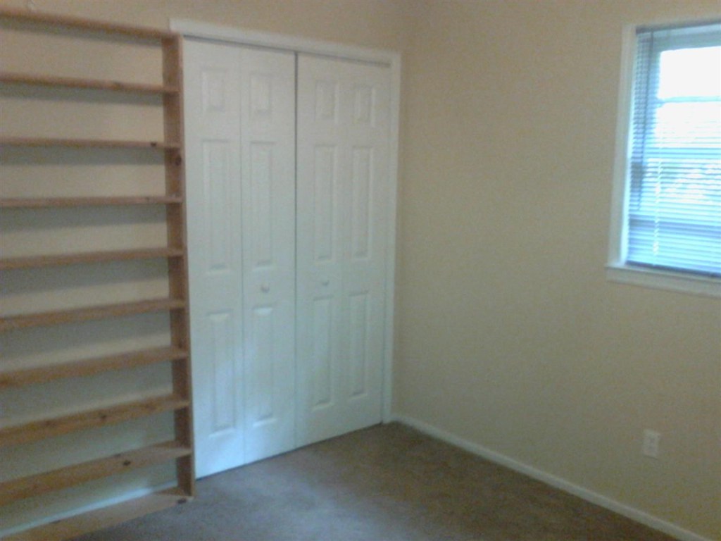 112 Lynch Street Pendleton, SC 29670 - Photo 8 of 16
