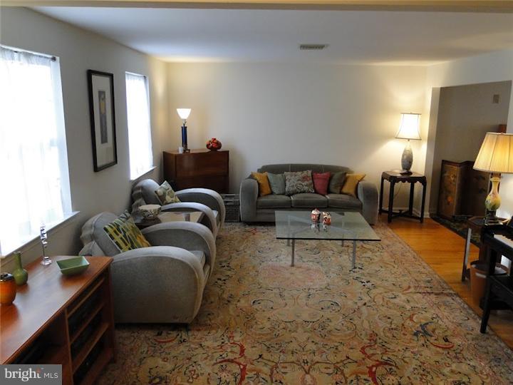 319 Haverford Road Wynnewood, PA 19096 - Photo 4 of 25 Living Room