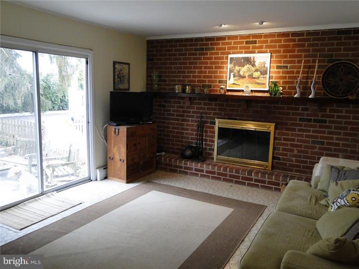 319 Haverford Road Wynnewood, PA 19096 - Photo 10 of 25 Family Room