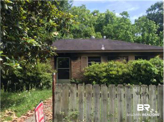 257 9th Avenue Chickasaw, AL 36611 - Photo 1 of 1