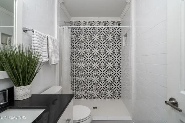 $549,500 | 1010 Columbine Lea, Sevierville, TN 37862