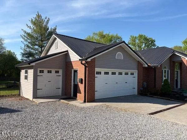 $549,500 | 1010 Columbine Lea, Sevierville, TN 37862