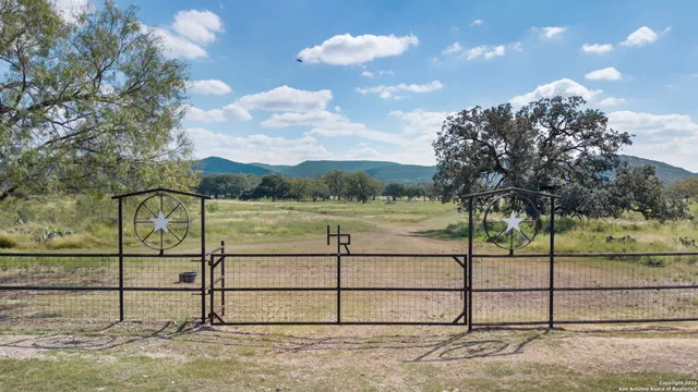 a view of a wrought fence