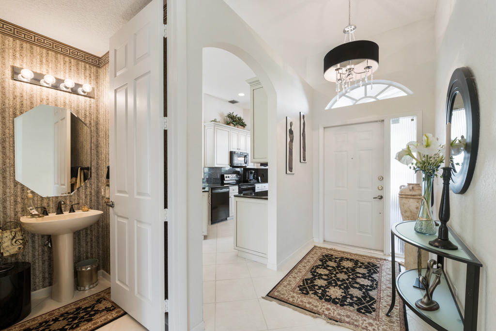 6417 Brava Way Boca Raton, FL 33433 - Photo 6 of 36 DSC_0576