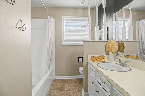 $335,000 | 2909 Woodmeadow Drive, Bryan, TX 77802