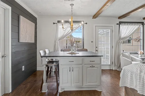 $335,000 | 2909 Woodmeadow Drive, Bryan, TX 77802