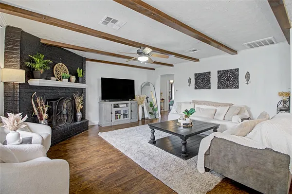$335,000 | 2909 Woodmeadow Drive, Bryan, TX 77802