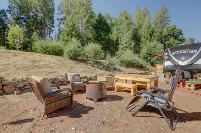 a view of outdoor space yard and patio
