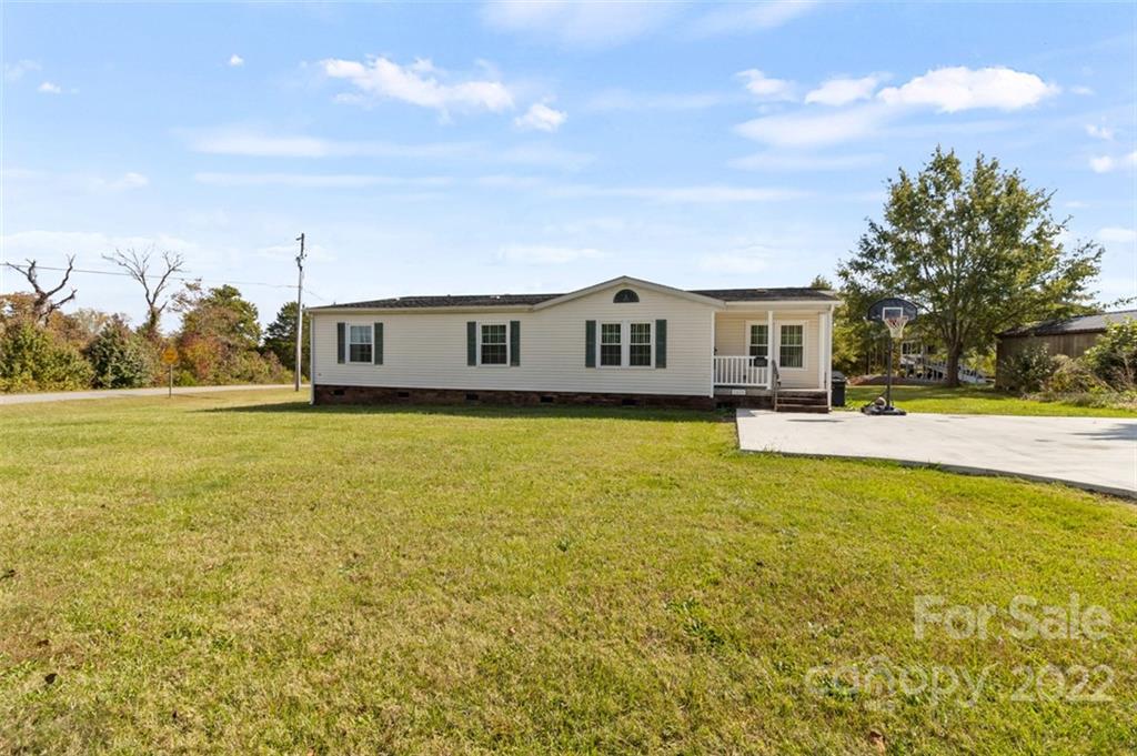 2425 Leonhart Road Cherryville, NC 28021 - Photo 1 of 41 Gallery Image 1
