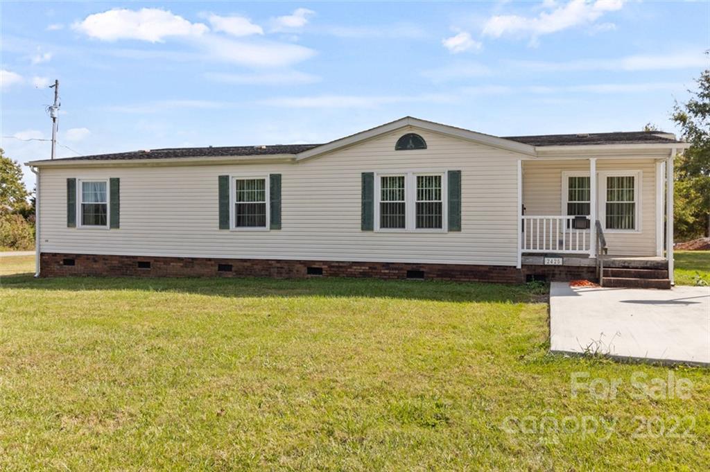 2425 Leonhart Road Cherryville, NC 28021 - Photo 2 of 41 Gallery Image 2