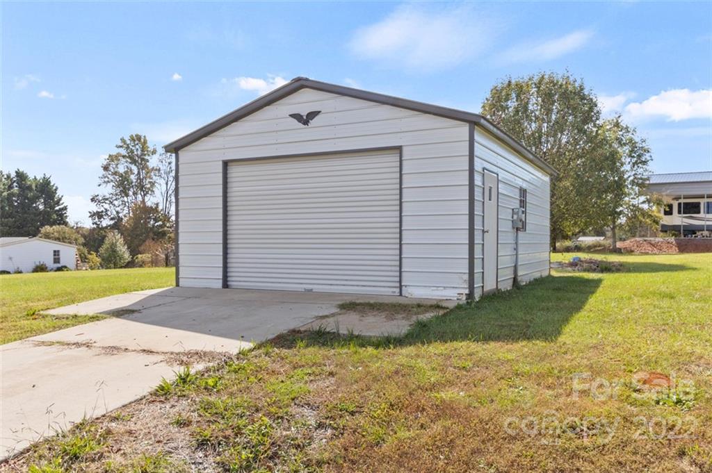 2425 Leonhart Road Cherryville, NC 28021 - Photo 36 of 41 Gallery Image 36