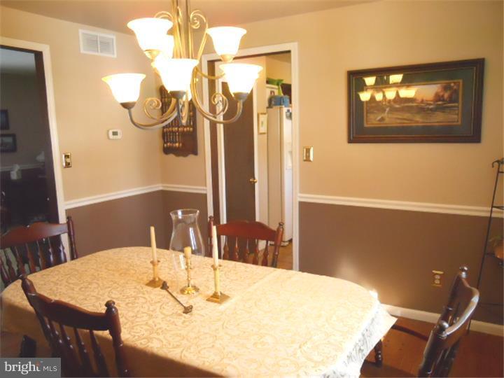 8 Virginia Road Glassboro, NJ 08028 - Photo 5 of 25 Dining Room