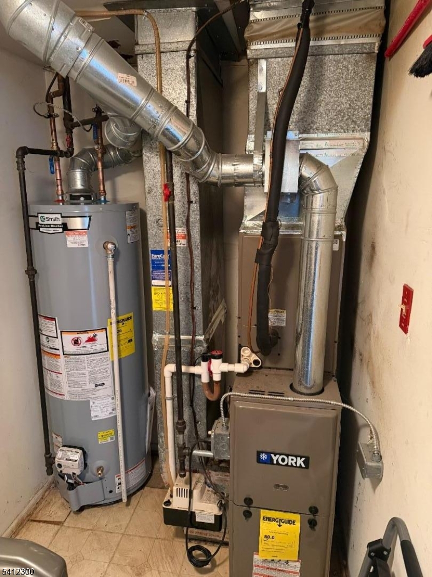 920 Plymouth Road North Brunswick, NJ 08902 - Photo 7 of 13 a view of gym