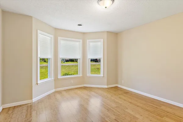 $399,000 | 7427 Chadwick Drive, Murfreesboro, TN 37129