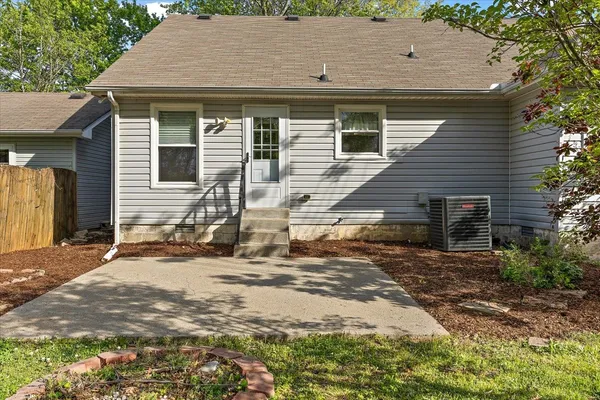 $399,000 | 7427 Chadwick Drive, Murfreesboro, TN 37129