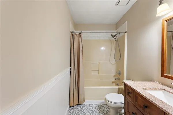 $399,000 | 7427 Chadwick Drive, Murfreesboro, TN 37129