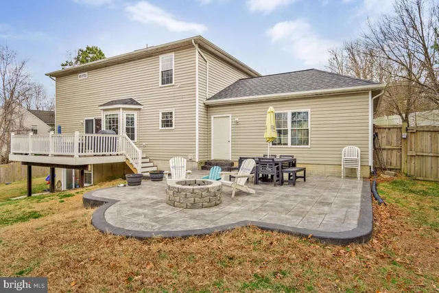 a view of deck with patio