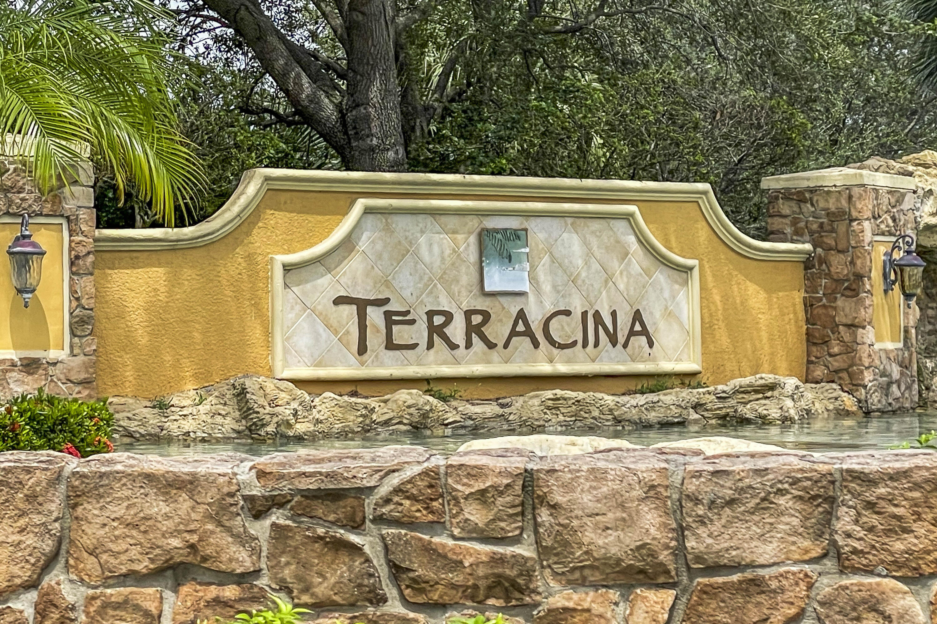 410 Cresta Circle West Palm Beach, FL 33413 - Photo 46 of 46 a view of a sign board