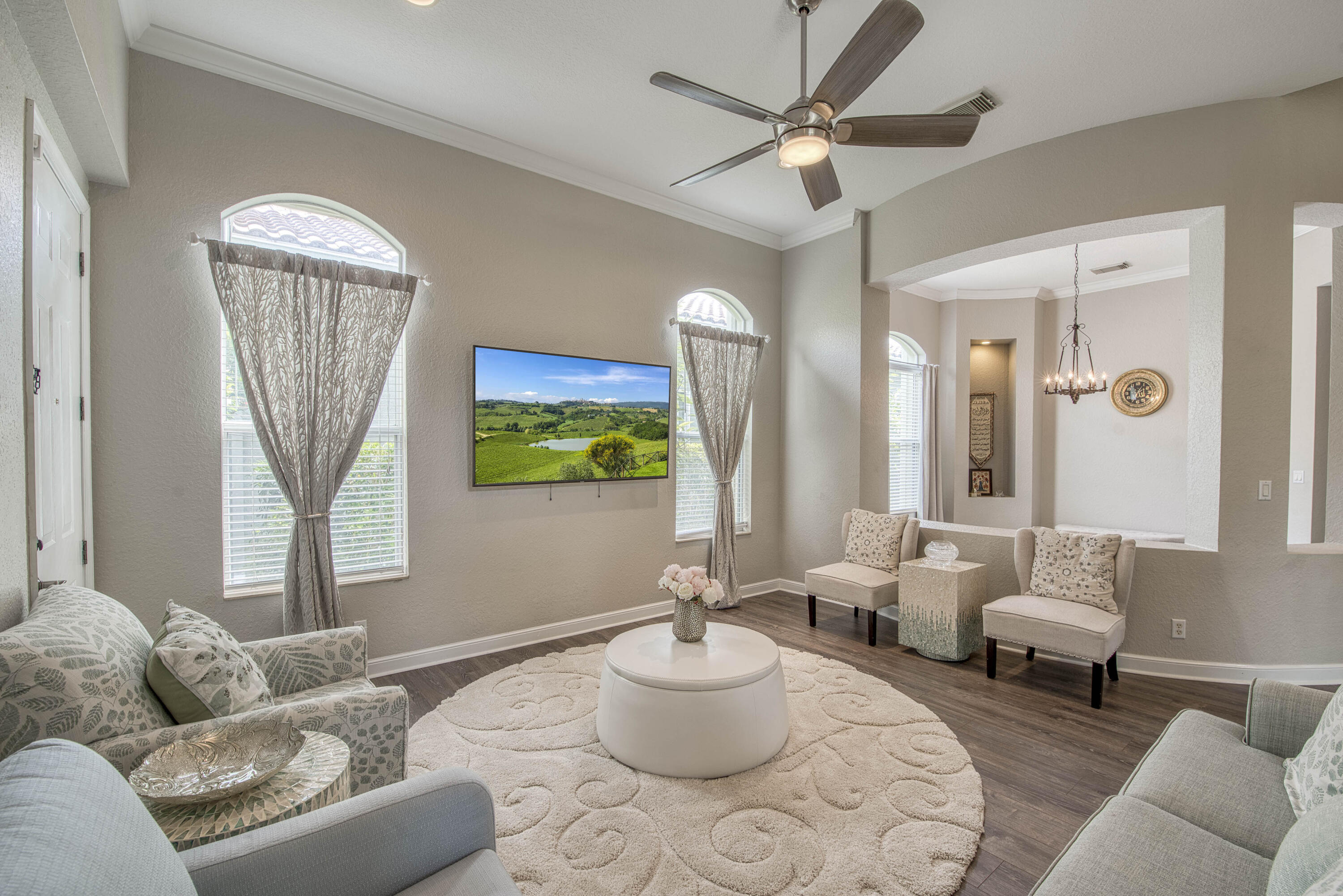 410 Cresta Circle West Palm Beach, FL 33413 - Photo 8 of 46 a living room with furniture and a large window
