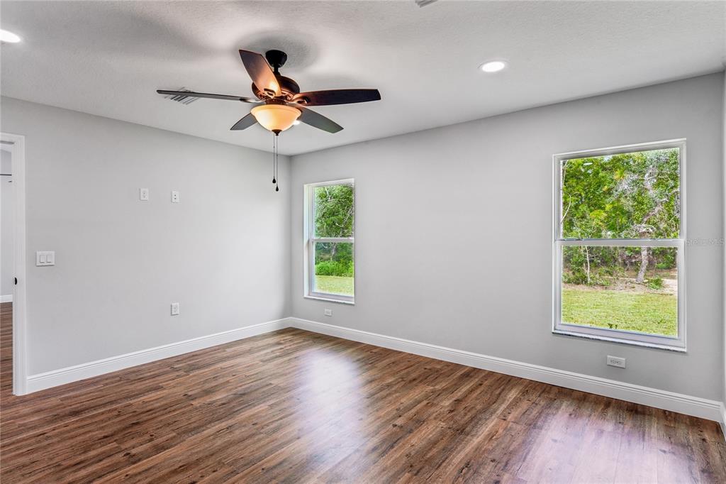 15093 Gonzo Road Weeki Wachee, FL 34614 - Photo 36 of 64 Gallery Image 36