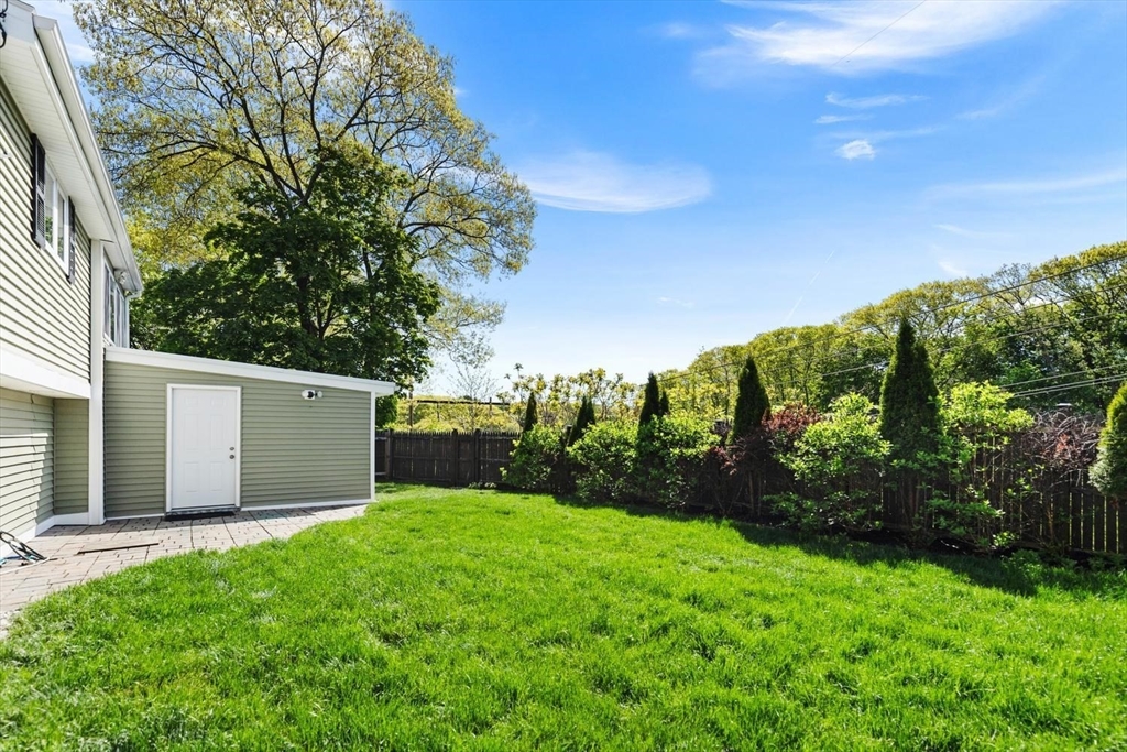 53 Longhill Road Lynn, MA 01904 - Photo 33 of 33