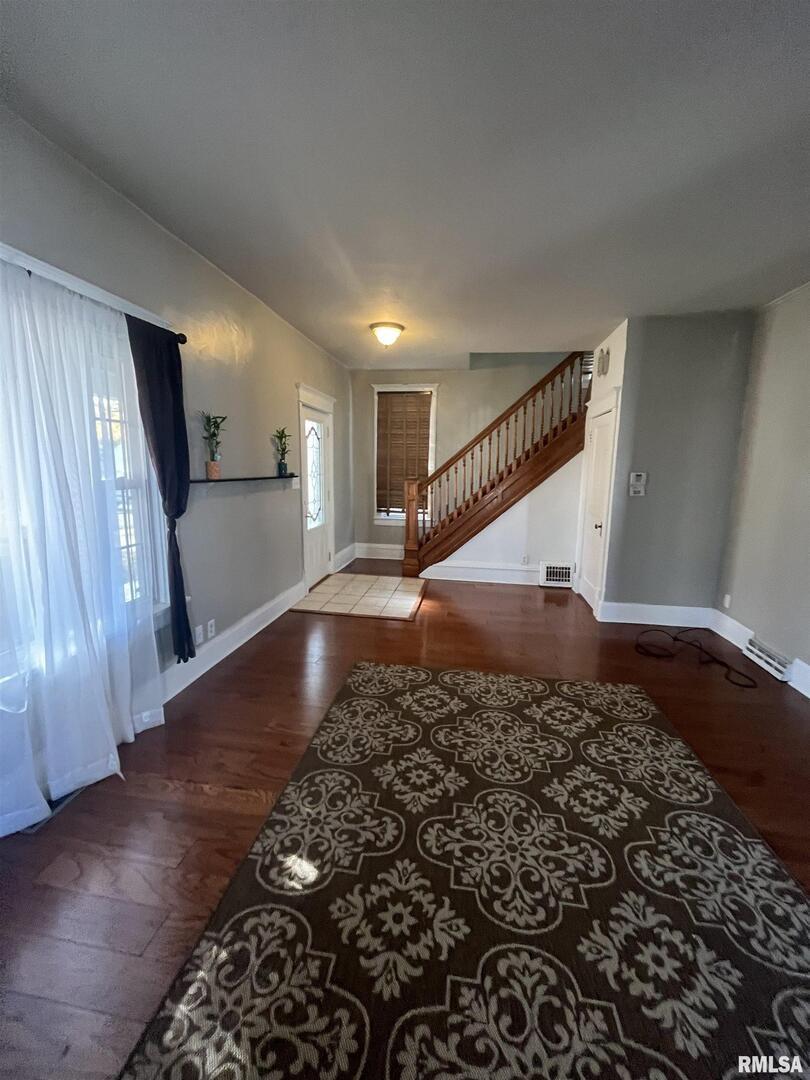 328 East Prospect Street Kewanee, IL 61443 - Photo 7 of 41