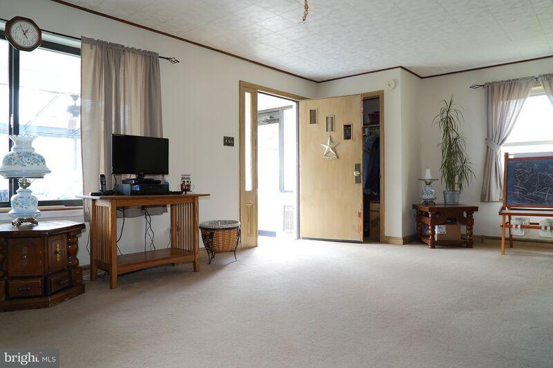 2337 Noble Road Kirkwood, PA 17536 - Photo 5 of 13 Gallery Image 5