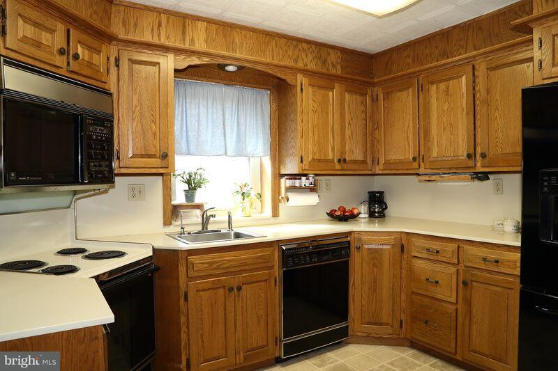 2337 Noble Road Kirkwood, PA 17536 - Photo 6 of 13 Gallery Image 6