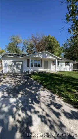 $219,900 | 138 East Lovers Lane, Scottsburg, IN 47170