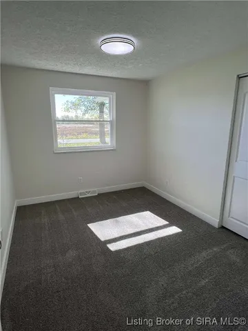 $219,900 | 138 East Lovers Lane, Scottsburg, IN 47170