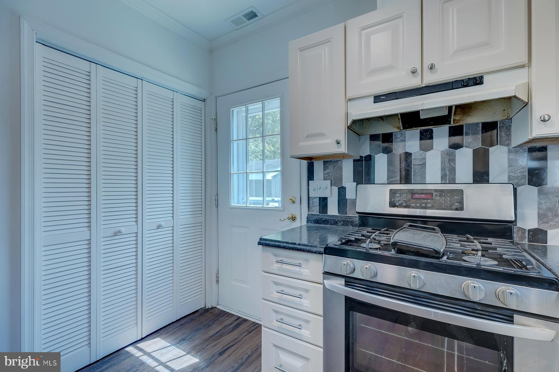 20459 Savannah Road Georgetown, DE 19947 - Photo 3 of 25