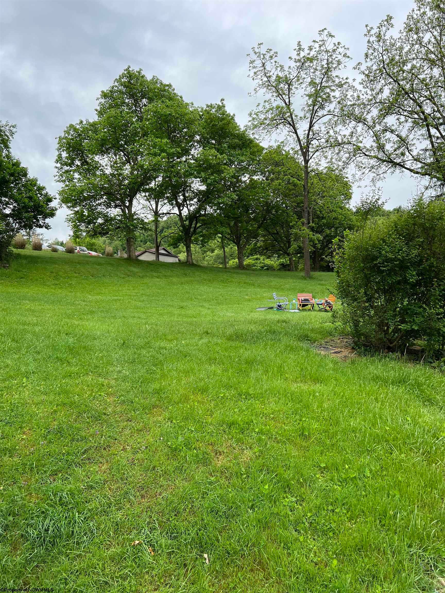 2076 Colfax Road Fairmont, WV 26554 - Photo 8 of 25 Gallery Image 8