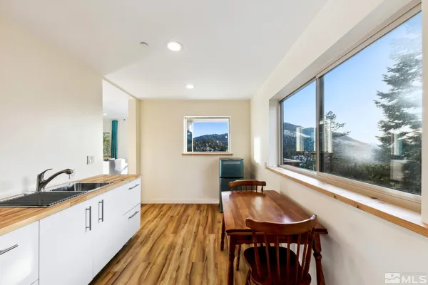 $2,100,000 | 332 Barton Court, Stateline, NV 89449