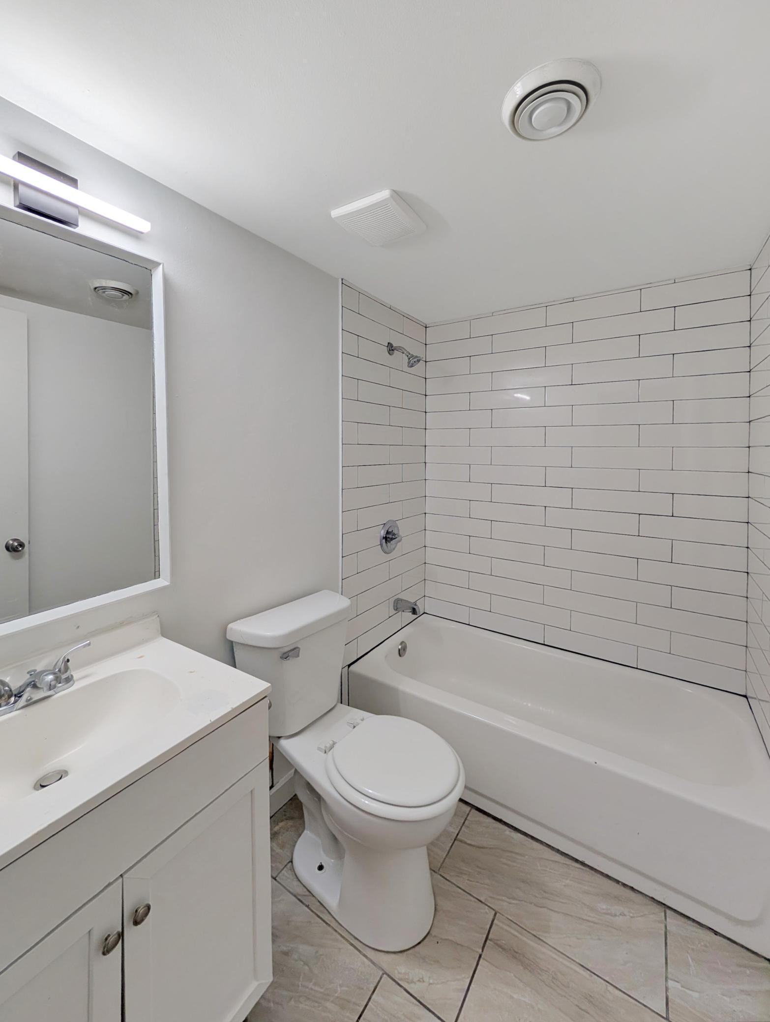 5713 Xerxes Avenue South Minneapolis, MN 55410 - Photo 13 of 18