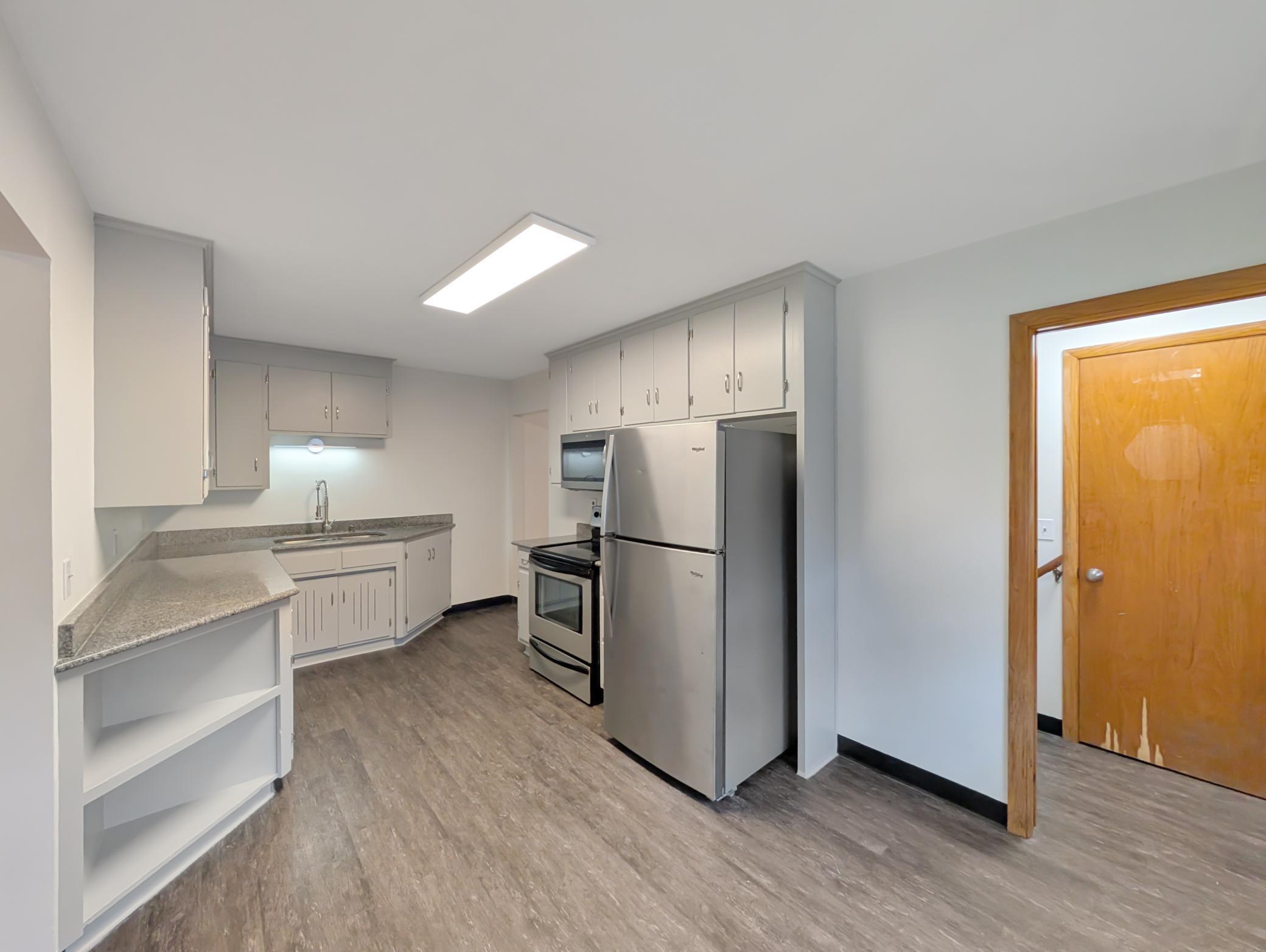 5713 Xerxes Avenue South Minneapolis, MN 55410 - Photo 5 of 18