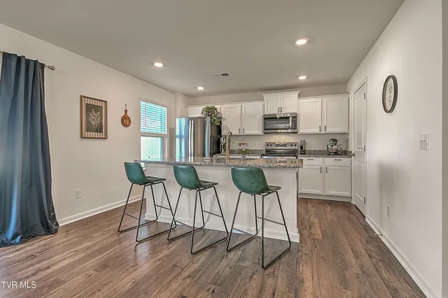 $360,000 | 110 Crawford Circle, Bristol, TN 37618